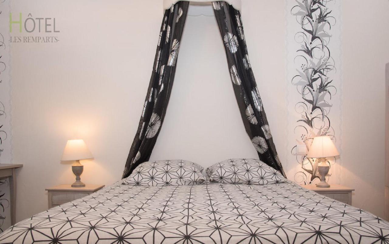 Hotel Les Remparts Nozeroy Bagian luar foto