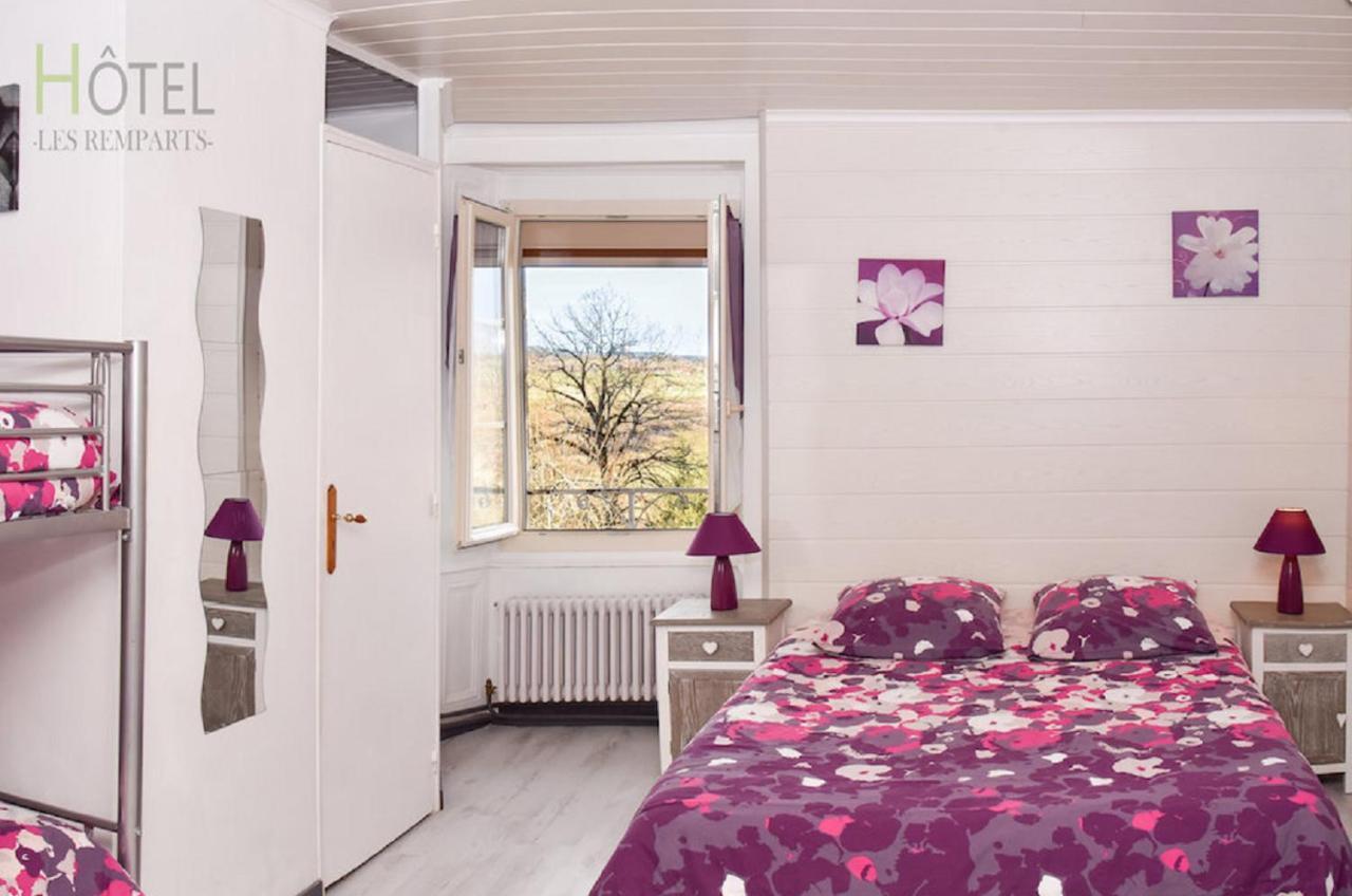 Hotel Les Remparts Nozeroy Bagian luar foto