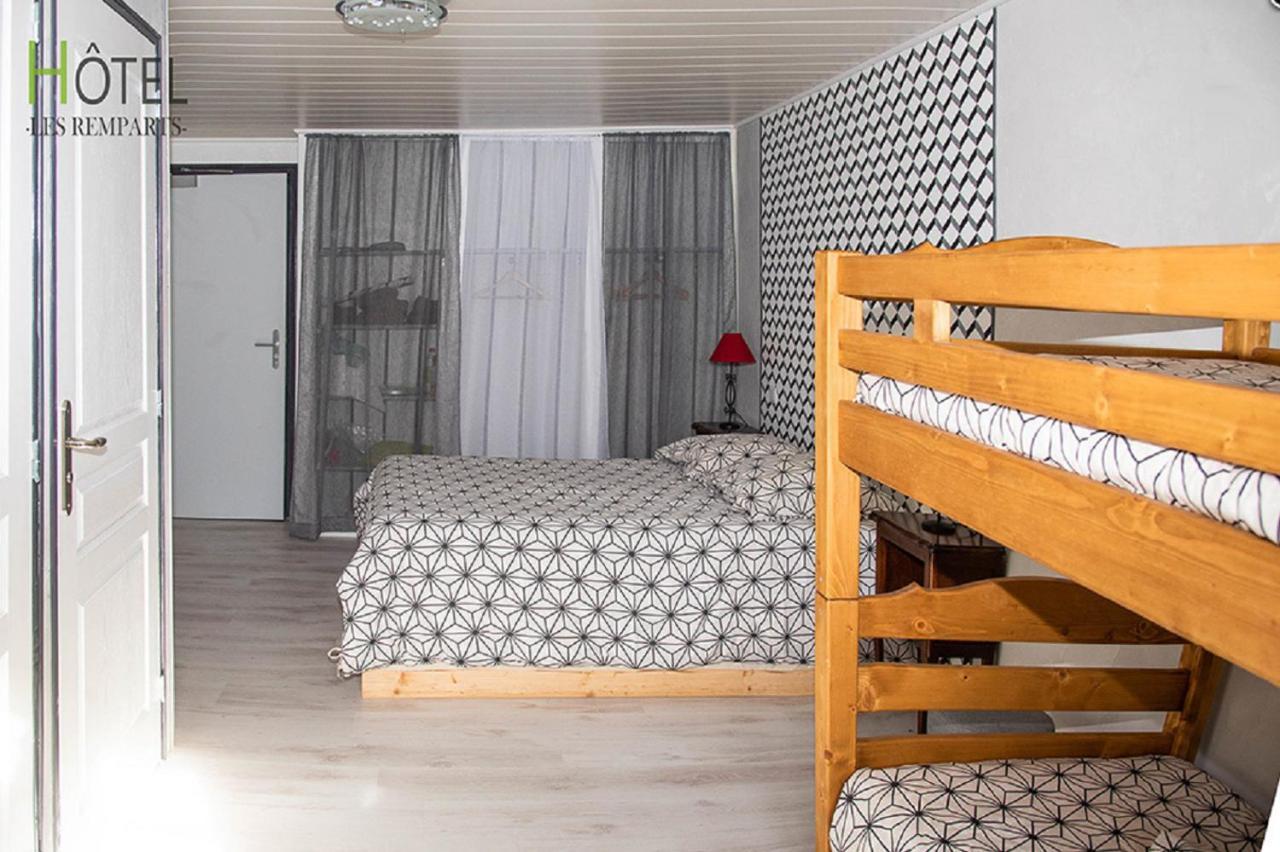 Hotel Les Remparts Nozeroy Bagian luar foto