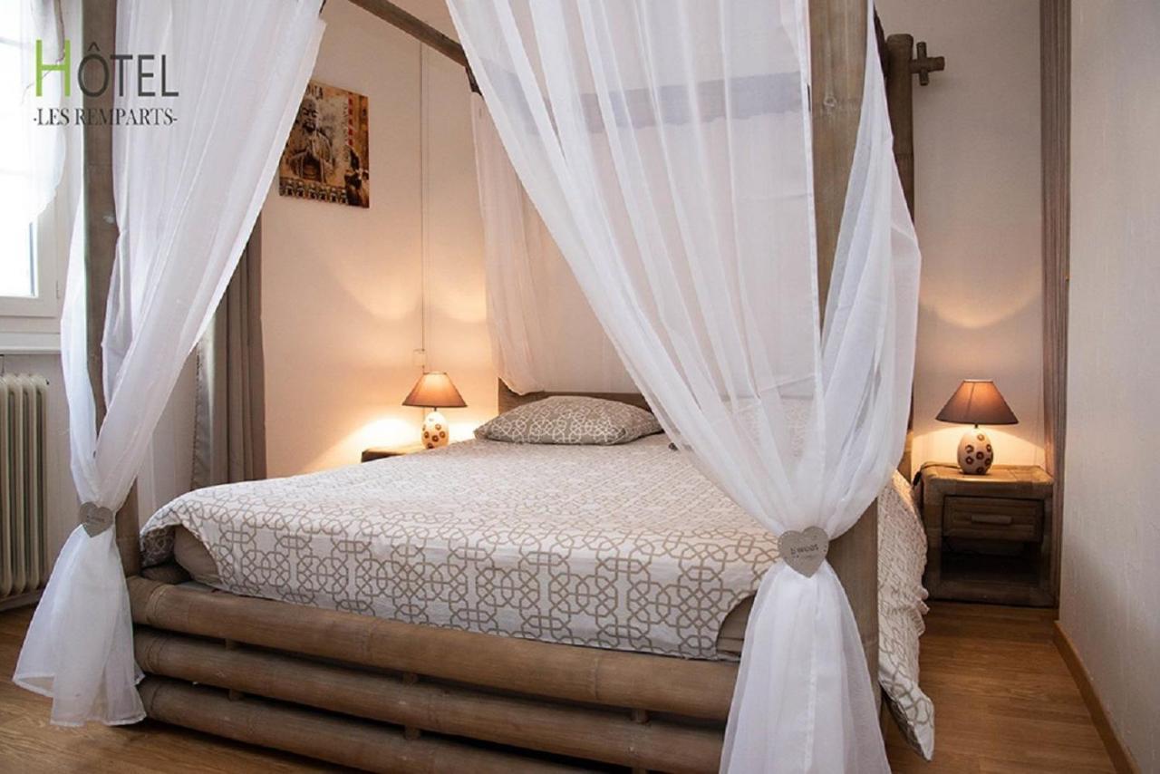 Hotel Les Remparts Nozeroy Bagian luar foto